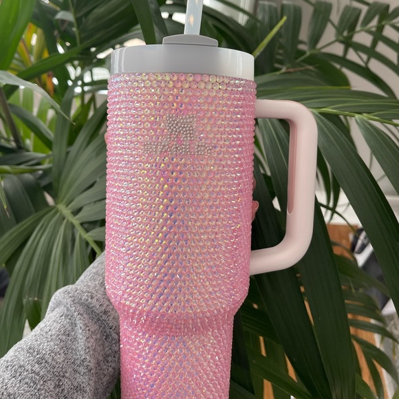 Stanley Rhinestone 40oz Quencher H2.O Flowstate Tumbler - Picture 8 of 12